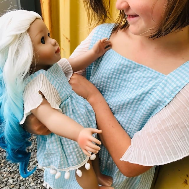 Dolls Dolly & Me – Gingham Pom Pom Set