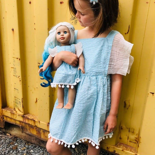 Dolls Dolly & Me – Gingham Pom Pom Set