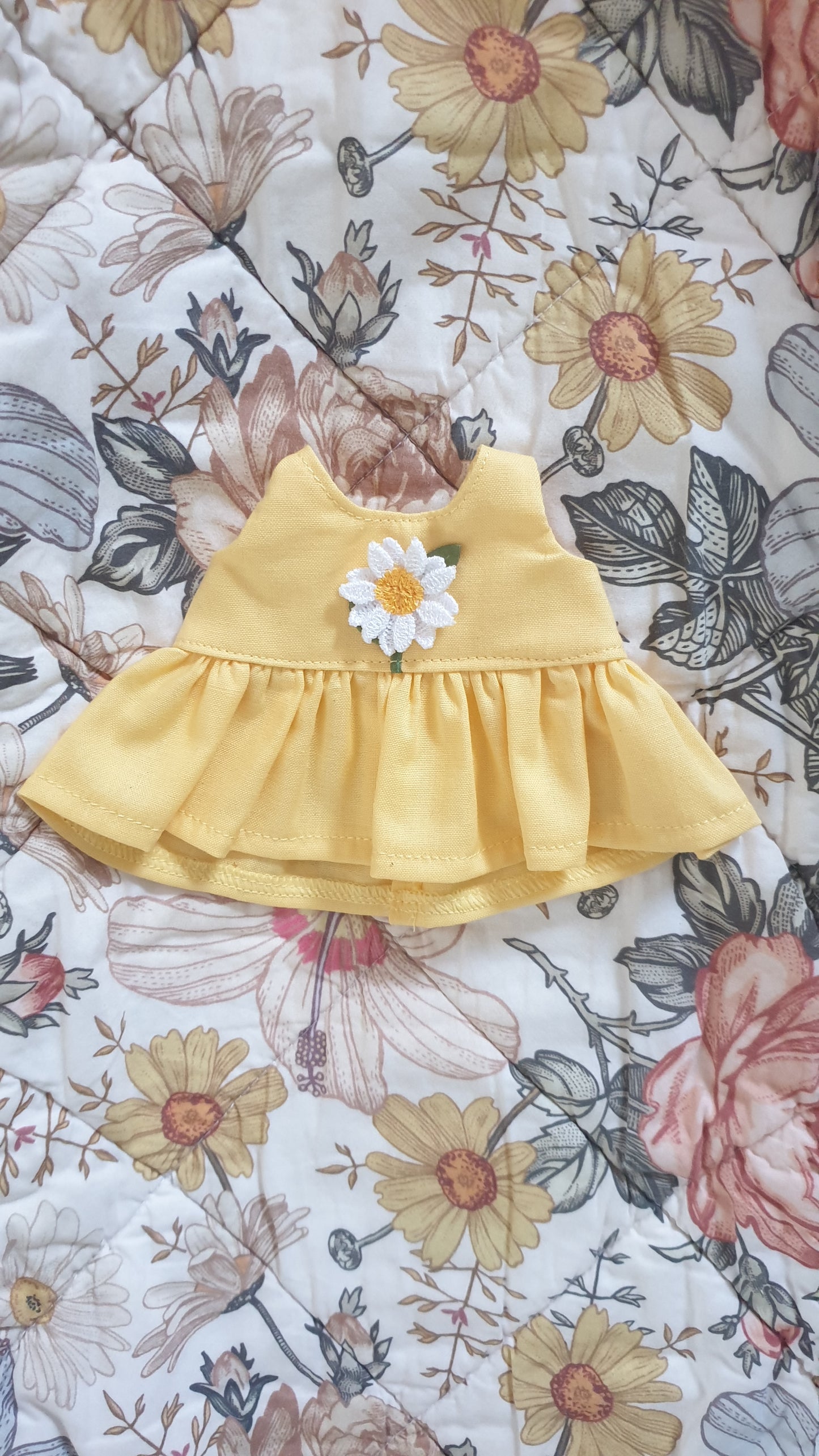 Daisy Embroidered Ginny Dress Yellow